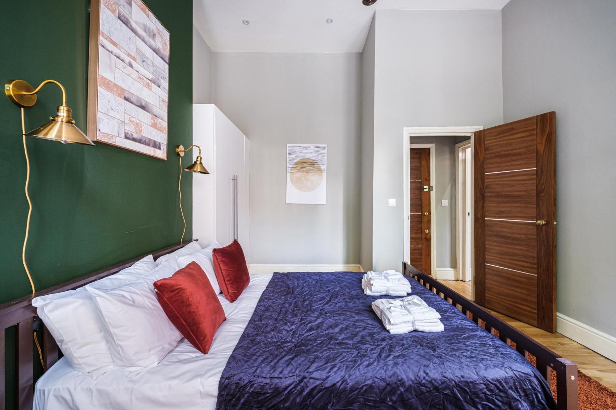 Sunny Corner Apartment In Center Of London Exterior foto